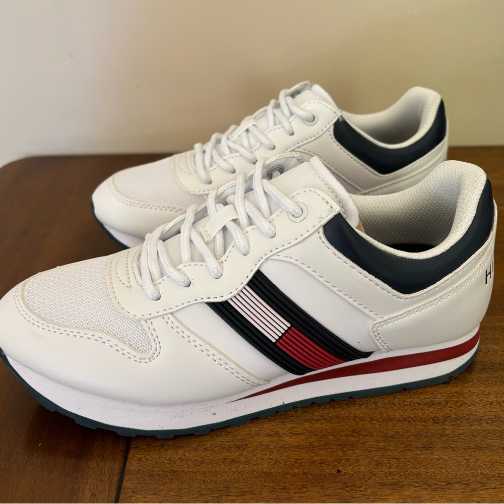 Tommy Hilfiger White and Black Sneakers Classic Design